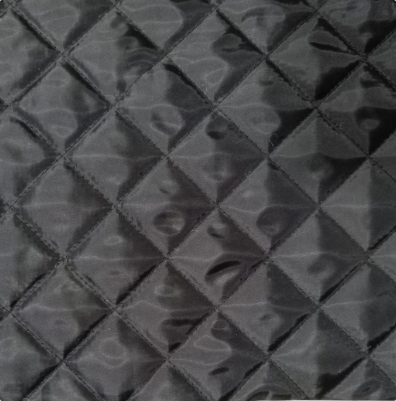 Capitonado gris